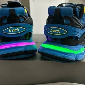Balenciaga | Shoes | Mens Balenciaga Track Shoes Size Does  display picture 3